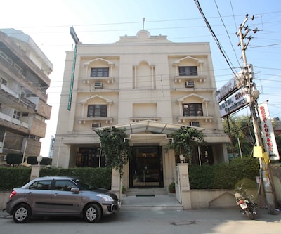 Shiva Residency